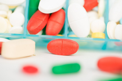 藥片劑與膠囊 在每周藥丸盒中的使用與區(qū)別